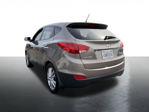 Used 2012 Hyundai Tucson Limited w/ Premium Pkg FWD image 5