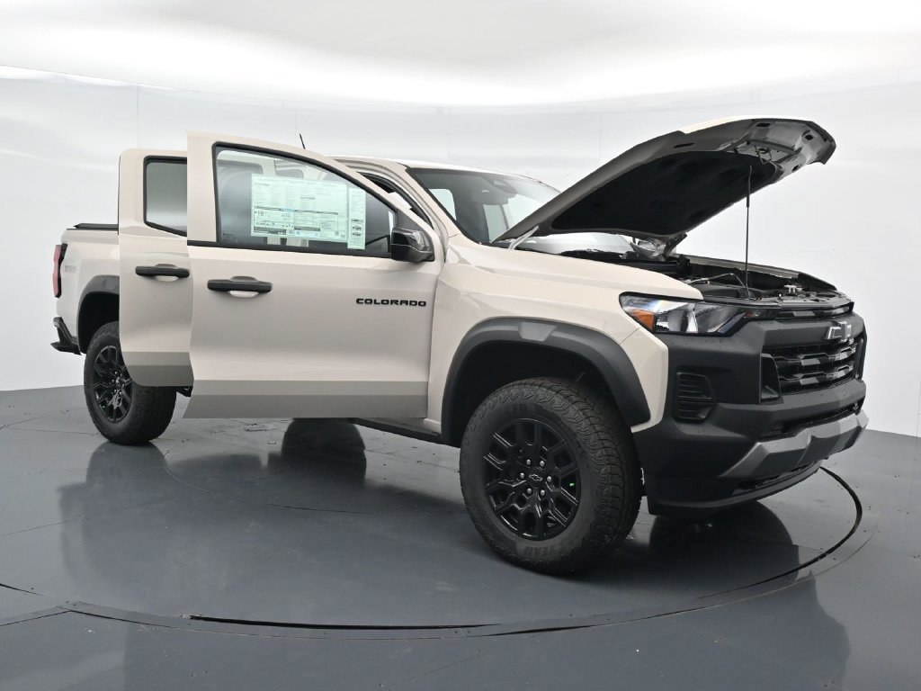 New 2026 Chevrolet Colorado Trail Boss AWD/4WD image 42