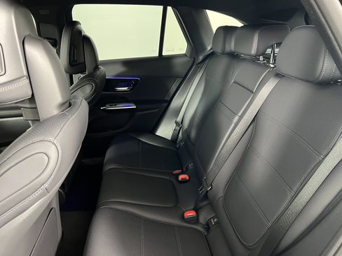 Used 2026 Mercedes-Benz GLC 300 4MATIC image 20