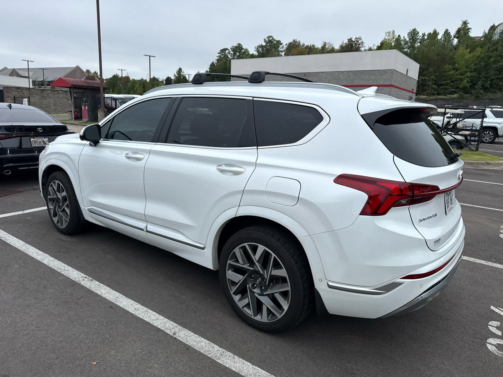 Used 2022 Hyundai Santa Fe Calligraphy FWD image 5