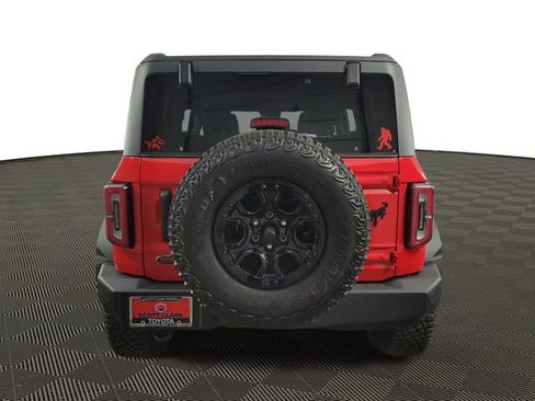 Used 2023 Ford Bronco Wildtrak image 7