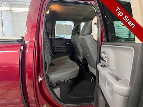 Used 2018 RAM 1500 Big Horn image 33