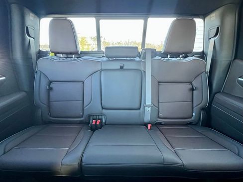 New 2026 GMC Sierra 1500 Denali image 13