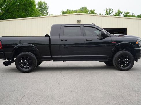 Used 2022 RAM 3500 Laramie AWD/4WD image 6