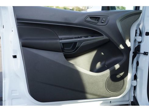 Used 2018 Ford Transit Connect XL image 14