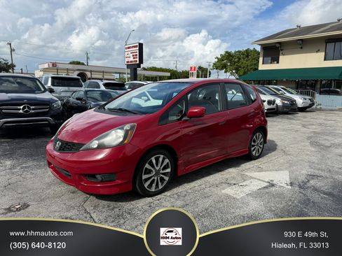 Used 2013 Honda Fit Sport image 1