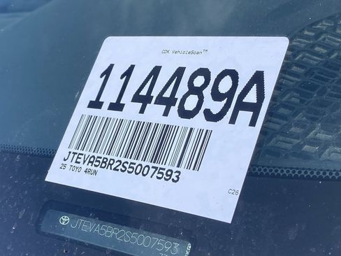 Used 2025 Toyota 4Runner SR5 image 13