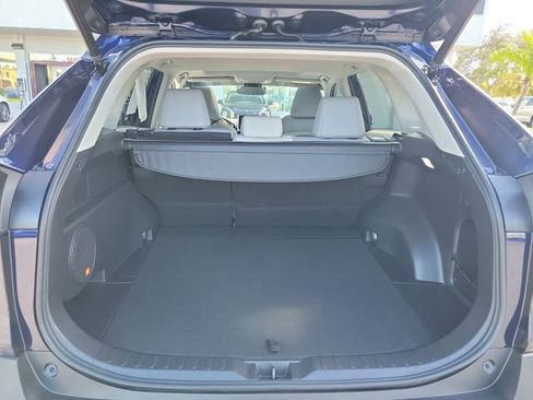 Used 2021 Toyota RAV4 Limited image 11