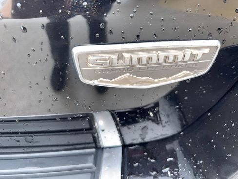 Used 2019 Jeep Grand Cherokee Summit w/ Platinum Series Group AWD/4WD image 47