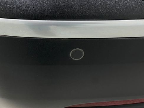 Used 2018 Cadillac XT5 Luxury w/ Driver Awareness Package image 13