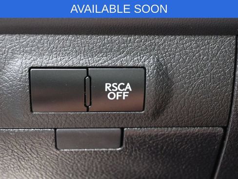 Used 2016 Lexus LX 570 4WD w/ Luxury Package image 17