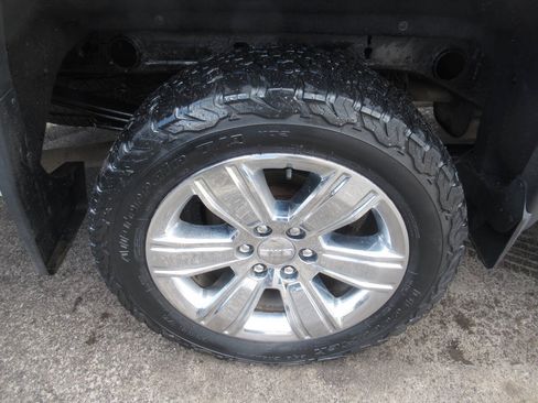 Used 2018 GMC Sierra 1500 SLT AWD/4WD image 12