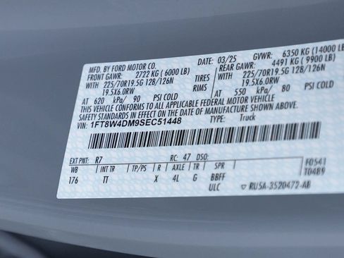 Used 2025 Ford F450 Platinum w/ Platinum Plus Package AWD/4WD image 16