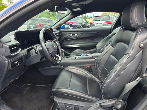 Used 2024 Ford Mustang Premium RWD image 3