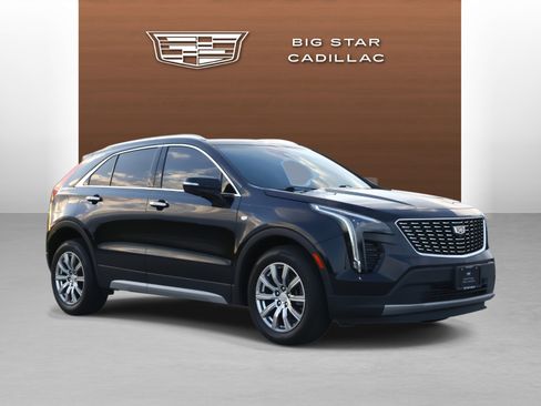 Used 2022 Cadillac XT4 Premium Luxury w/ Technology Package image 7