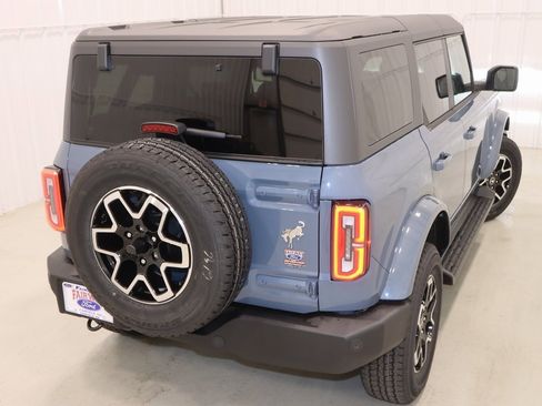 New 2025 Ford Bronco Outer Banks image 35