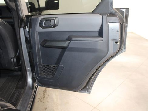 Used 2024 Ford Bronco Black Diamond image 33