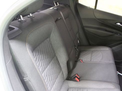 Used 2019 Chevrolet Equinox LT AWD/4WD image 9