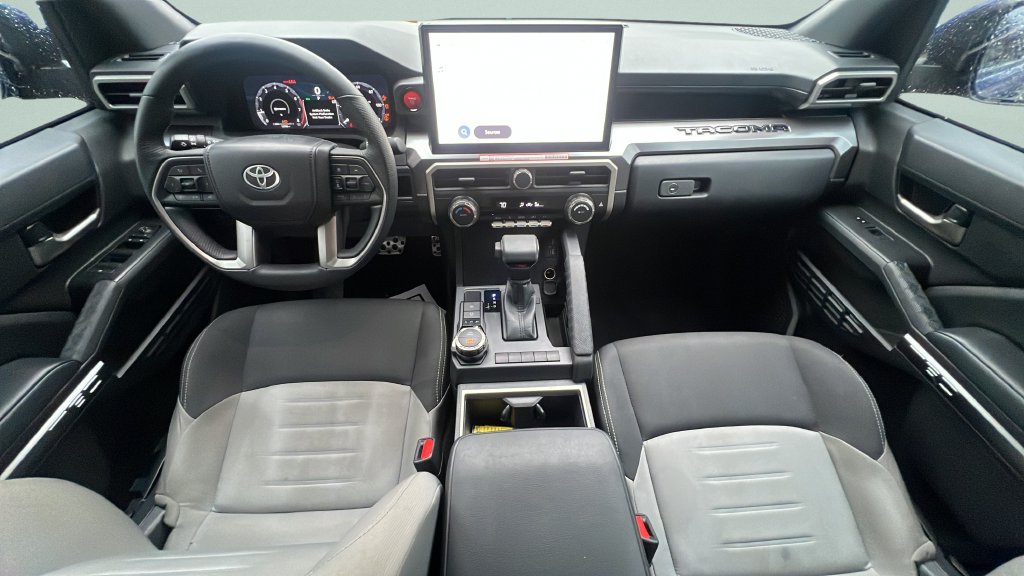 Certified 2025 Toyota Tacoma TRD Sport AWD/4WD image 11