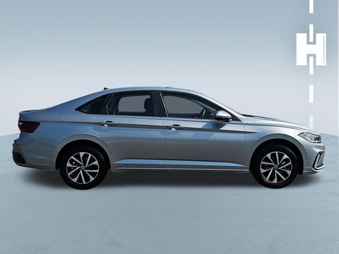 Used 2026 Volkswagen Jetta S FWD image 3