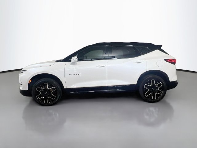 Used 2023 Chevrolet Blazer RS FWD image 6