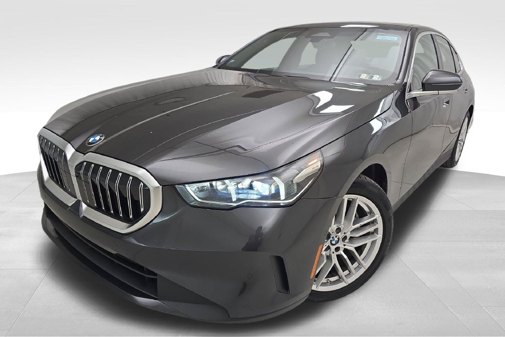 Used 2024 BMW 530i xDrive w/ Premium Package AWD/4WD image 1