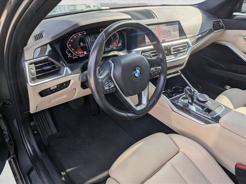 Used 2020 BMW 330i Sedan w/ Convenience Package RWD image 10