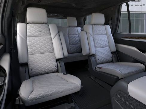 New 2026 Cadillac Escalade Platinum Sport w/ LPO, ONYX Package image 17