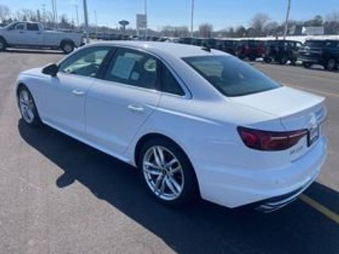 Used 2023 Audi A4 2.0T Premium Plus image 5