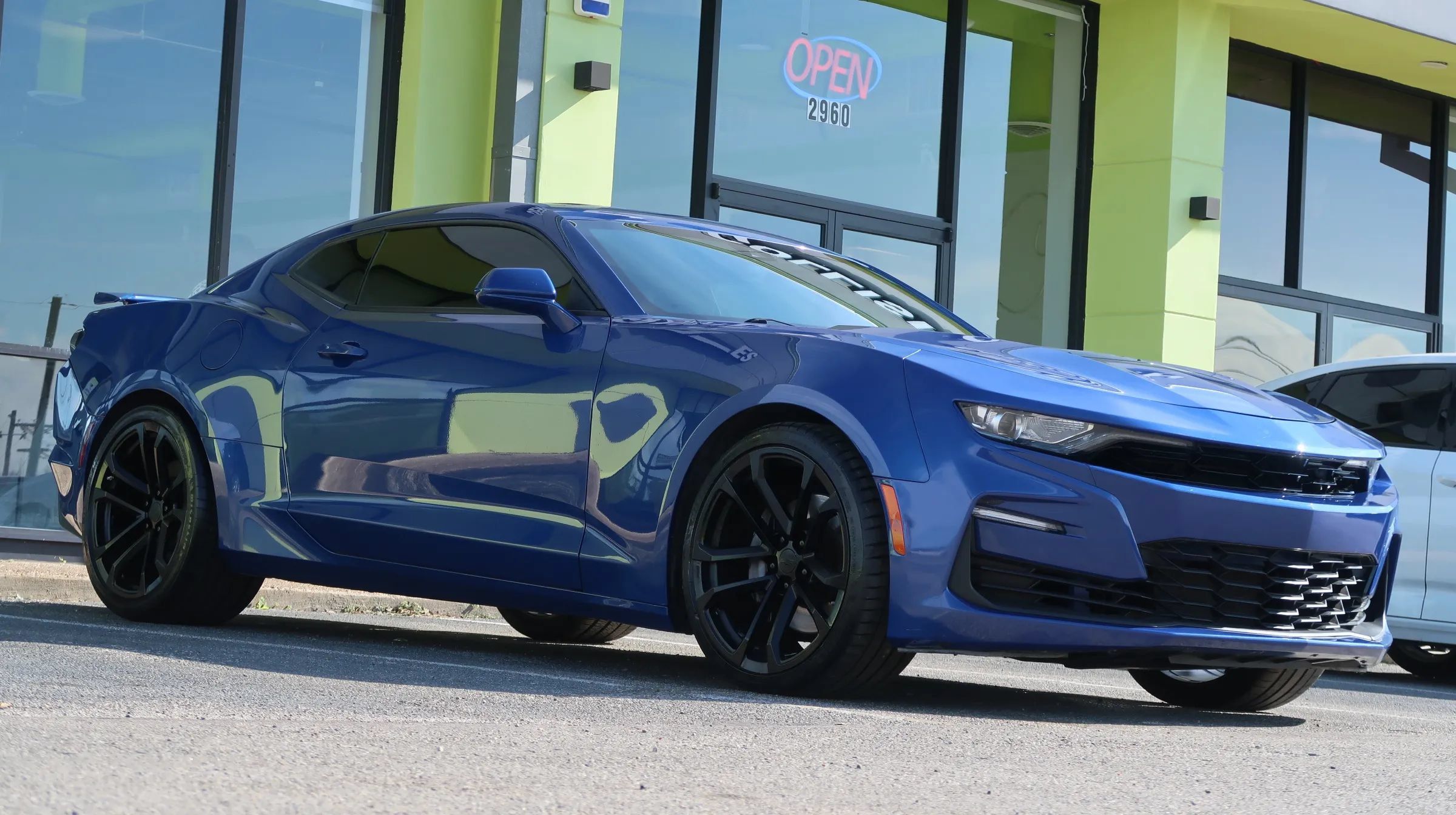 Used 2021 Chevrolet Camaro SS RWD image 6