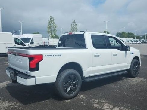 New 2025 Ford F150 Lightning Lariat image 5
