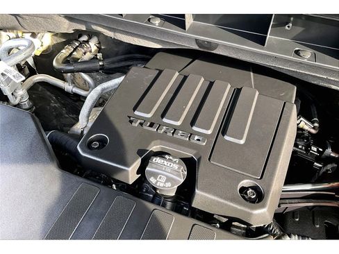 Used 2024 GMC Sierra 1500 Elevation image 28