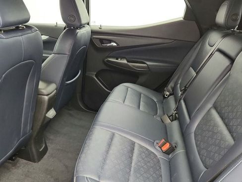 Used 2022 Chevrolet Bolt EUV LT w/ Convenience Package image 20