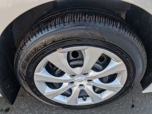 Certified 2023 Toyota Corolla LE image 6