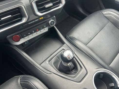 Used 2025 Ford Mustang GT Premium image 20