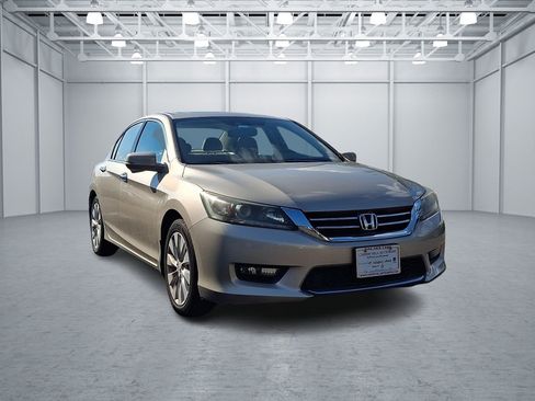 Used 2015 Honda Accord EX-L image 1