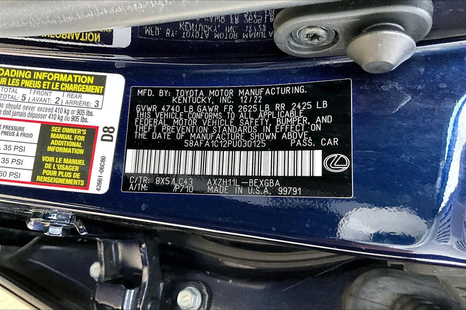 Used 2023 Lexus ES 300h Ultra Luxury w/ Accessory Package (Z2) FWD image 37