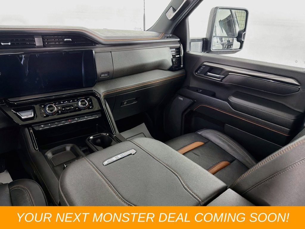 Used 2025 GMC Sierra 2500 AT4 w/ Technology Package AWD/4WD image 25