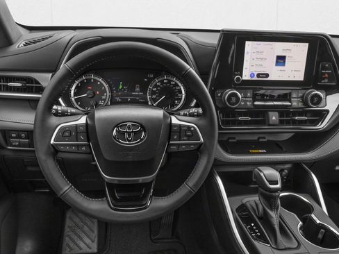 New 2026 Toyota Highlander XSE AWD/4WD image 4