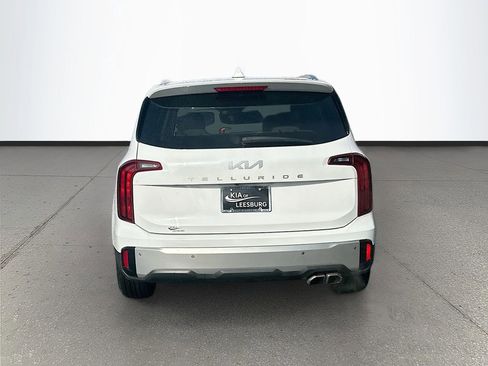 Used 2024 Kia Telluride S w/ S Sunroof Package FWD image 6