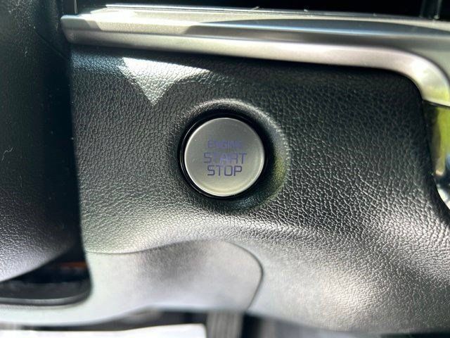 Used 2025 Kia Sorento LX FWD image 19