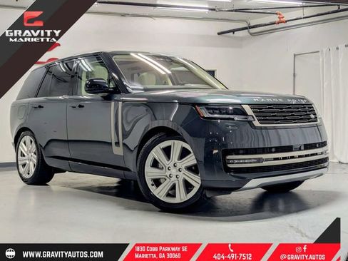 Used 2023 Land Rover Range Rover SE image 1