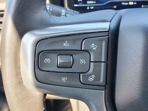 Used 2022 Chevrolet Tahoe LT w/ Luxury Package AWD/4WD image 27