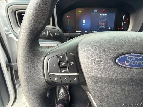 Used 2025 Ford Maverick XL w/ Equipment Group 101A AWD/4WD image 10