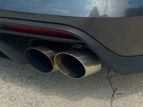 Used 2020 Ford Mustang Shelby GT500 w/ Technology Package image 74