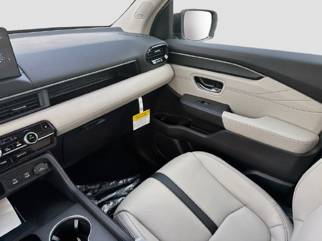 New 2026 Honda Pilot Touring image 24