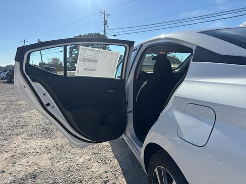 New 2025 Nissan Versa SV w/ Trunk Package image 19
