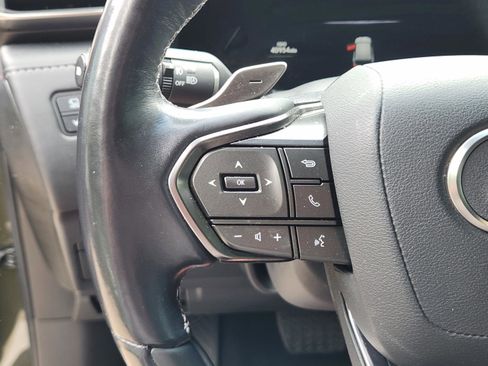 Used 2023 Lexus LX 600 4WD w/ Accessory Package (Z1) image 25