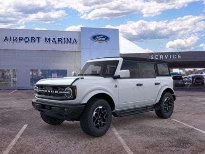 New 2026 Ford Bronco Outer Banks