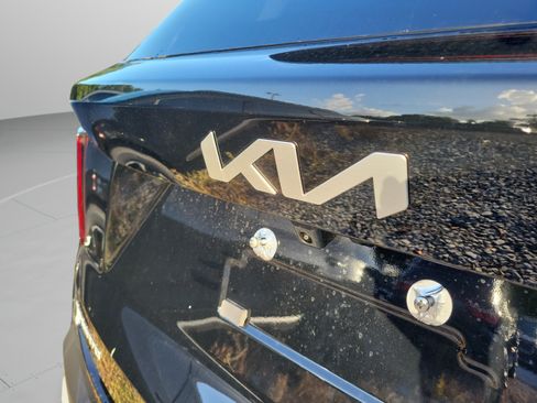 New 2026 Kia Sorento LX FWD image 28